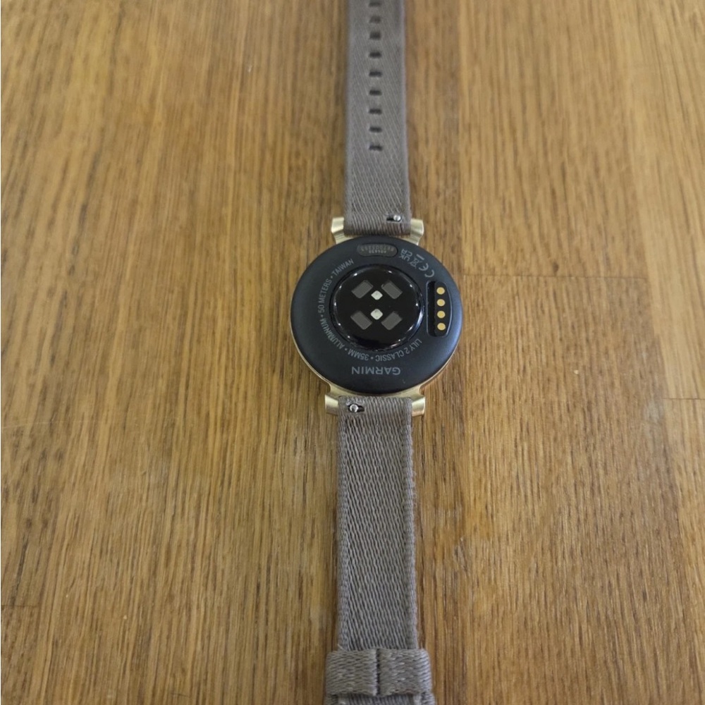 Garmin Lily 2 smartwatch GPS, fitness watch - Picture 5 of 7